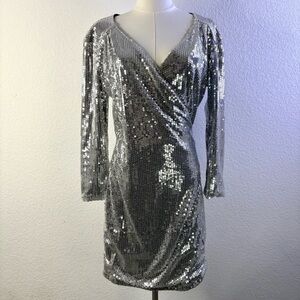 ✨ BLVD Collection Silver Sequin Wrap Mini Dress (L) ✨